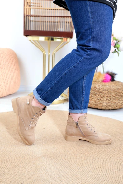 Konfores 1381 Bayan Kısa Postal Bot ürün görseli