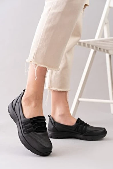 Konfores 1585-415957 Anatomik Taban Hakiki Deri Bayan Mevsimlik Ayakkabı - Resim 6