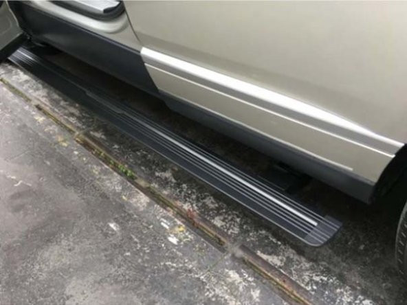 LAND ROVER YENİ DEFENDER 110 ELEKTRİKLİ YAN BASAMAK SETİ 2020+ - 2