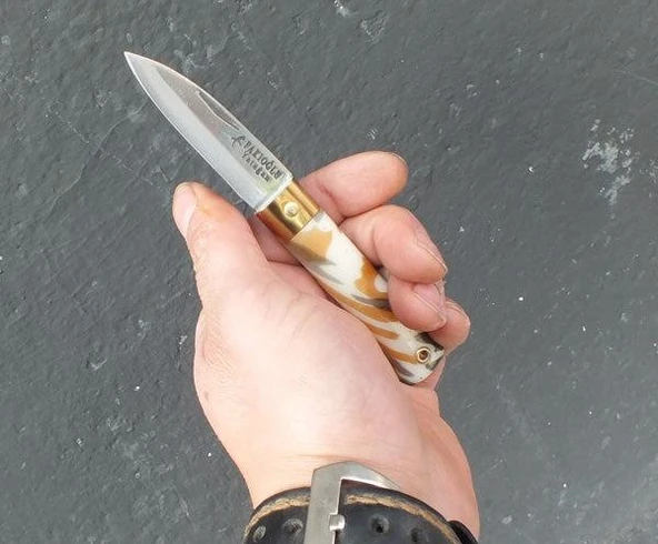 Fakıoğlu Desenli Cep Çakısı Kapalı 8 cm Açık 15 cm