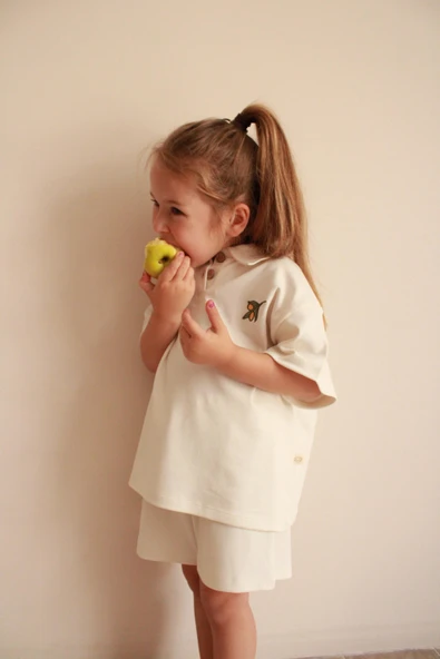 Zeytin Nakışlı Polo Yaka Şortlu Takım - 2