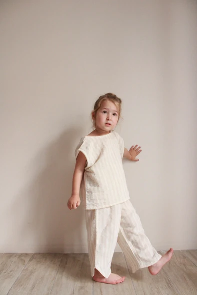 Bej Çizgili Sırt Detaylı Müslin Takım - Resim 5