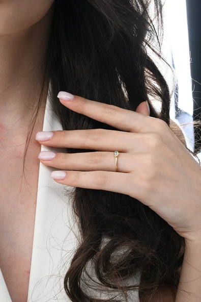 Gümüş altın yaldızlı mekik kesim zirkon taşlı zarif yüzük SGTL12868GOLD - Resim 4