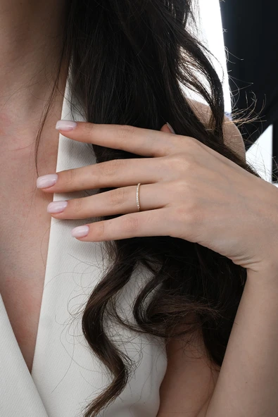 Gümüş altın yaldızlı yarım tur zirkon taşlı thin yüzük  SGTL12869GOLD - Resim 6