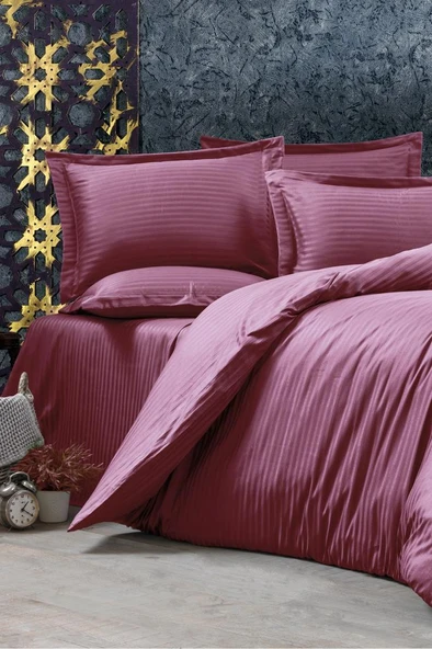 Çeyiz Diyarı Stripe Çift Kişilik PollySaten Nevresim Takımı Mürdüm