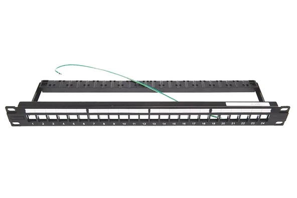 Commscope 2269025-1 24 port STP E serisi patch panel