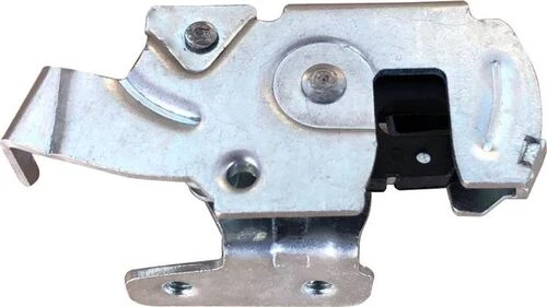 Alper 151134  BAGAJ KAPI KİLİDİ ÜST SAĞ ALÇAK TAVAN DUCATO-BOXER-J ürün görseli 1