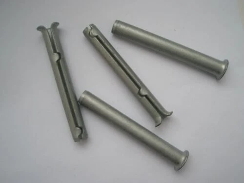 Topran 206055001  755 Kapı Menteşe Pimi Opel Tüm Modeller 8.1 X 62.5 Mm Blm ürün görseli