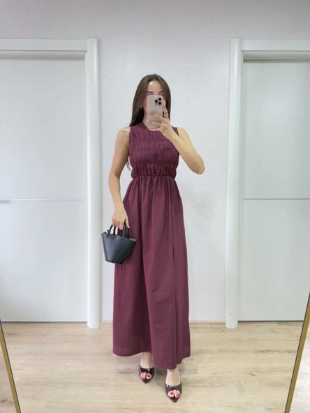 Kolsuz Göğüs Lastıklı Uzun Elbise - Bordo - 4