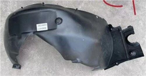 Monreal 75386  Çamurluk Davlumbazı Önun Arkası Sağ Panamera 2010-2016 970504126 ürün görseli 1