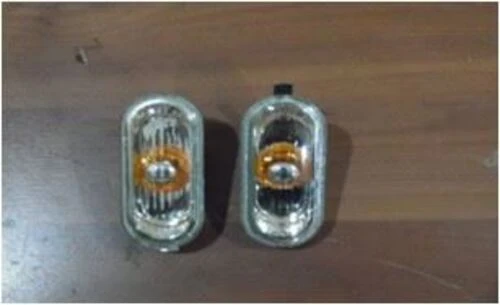 Monreal 71919  Çamurluk Sinyal Lambası Sarı Sağ Sol Amarok 10-12 T6 11-polo 11-14 7e0949117