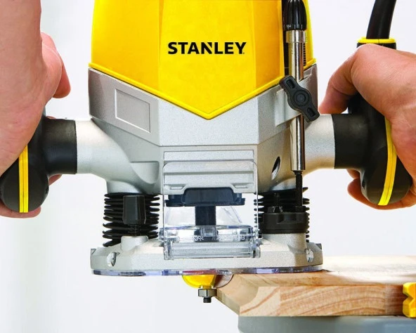 Stanley SRR1200 1200W 8mm Freze Makinesi