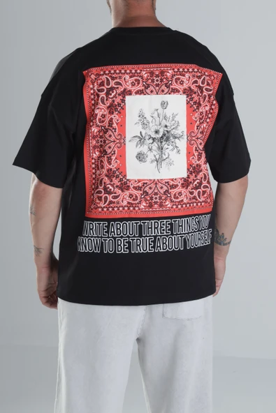 Halı Desenli Siyah Tasarım T-Shirt - 2