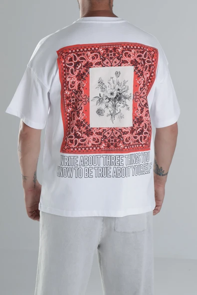 Halı Desenli Beyaz Tasarım T-Shirt - 2