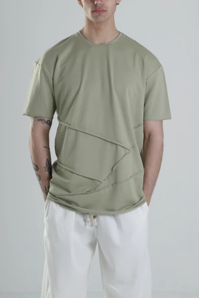 Yeşil Halat Detaylı Tasarım T-Shirt