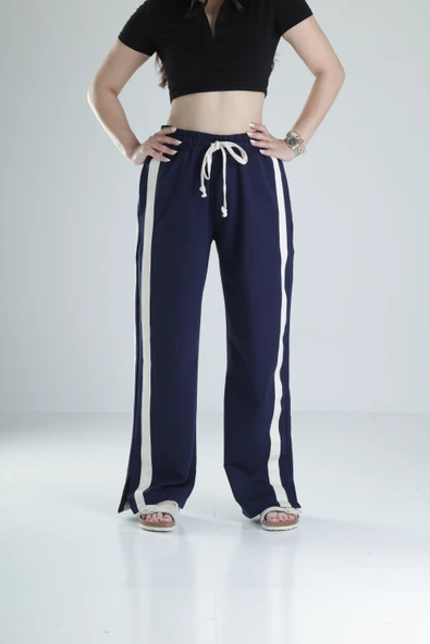 Yan Şerit Detaylı Lacivert Oversize Eşofman - 1