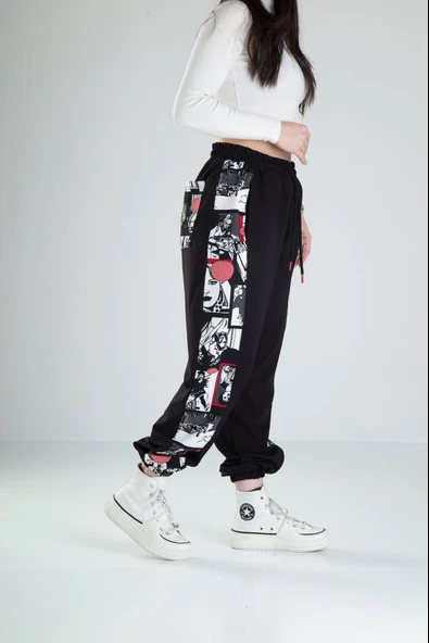 Çizgi Roman Desenli Siyah Jogger - 3