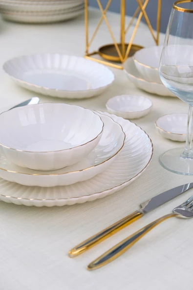 Kütahya Porselen Bone Luz Form Yemek Takımı Altın 32 Parça 6 Kişilik