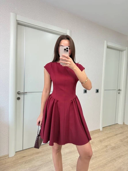 Sırt Dekolteli Çan Detaylı Mini Elbise - Bordo - 2