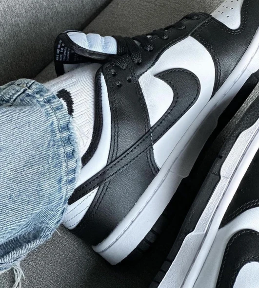 Nike Dunk Panda