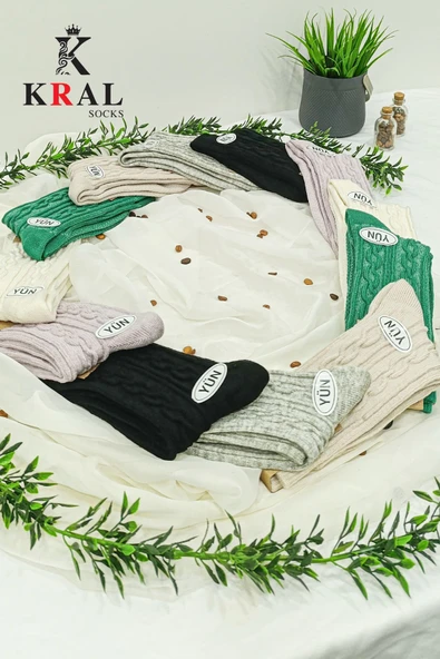 Kadın Yün Çorap (4 Çift) Kışlık Termal Etkili Soft Yünlü Doku - 3