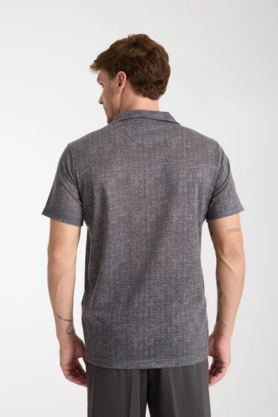 Siyah Erkek Kısa Kollu Yazlık Gömlek – Düğmeli, Açık Yaka, Rahat Kalıp - Resim 8