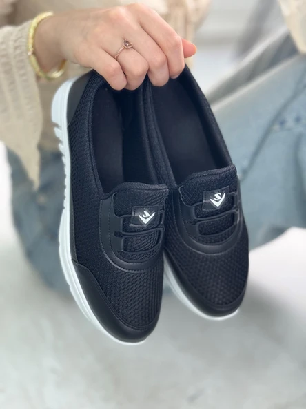 Günlük Kadın Spor Ayakkabı Lastik Bağcık Fileli Hava Alabilen Rahat Kaymaz Taban Sneaker 3005 - 3