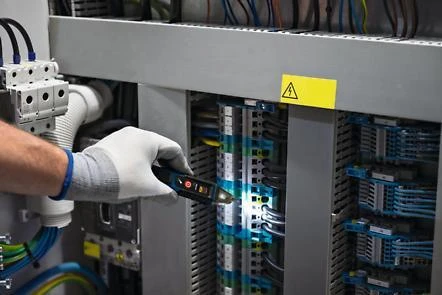 Bosch GVD 1000-17 Temassız Voltaj Test Cihazı - 3