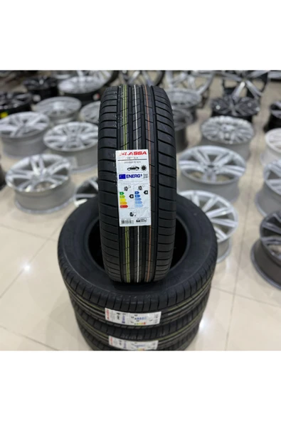 Lassa 205/60R16 92V LASSA REVOLA 2025