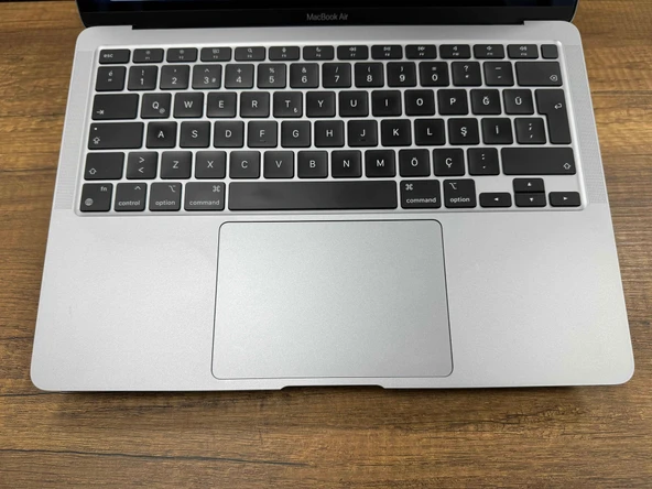 Apple MacBook Air M1 8GB RAM 256GB SSD macOS 13” QHD+ Uzay Grisi MGN63TU/A (İKİNCİ EL) - 3