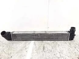 TURBO RADYATÖRÜ INTERCOOLER FLUENCE 10 1.5DCI 657x89x85 ürün görseli 1