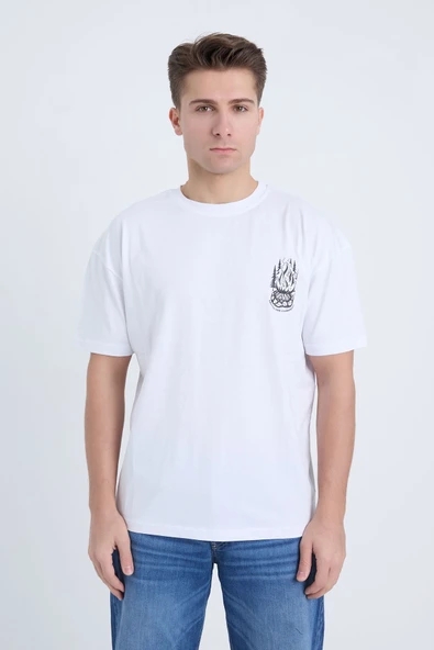 Moxe Collection Erkek Oversize Baskılı Tişört Beyaz Campfire