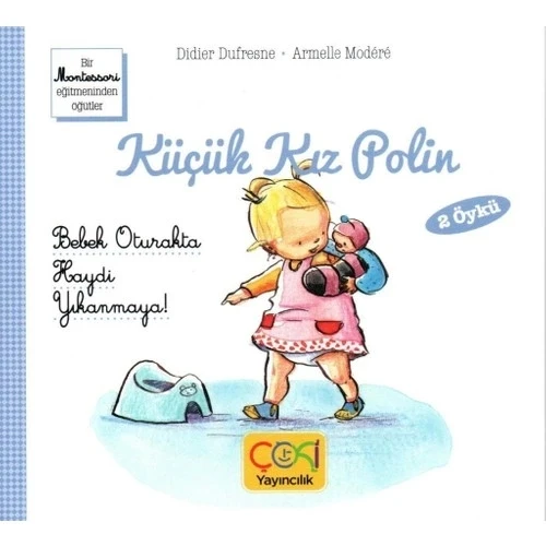 Küçük Kız Polin Bebek Oturakta Haydi Yıkanmaya Çoki