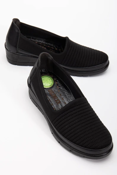 Hakiki Deri Büyük Beden Kadın Ortopedik Günlük Ayakkabı Siyah Streç Nakış Detaylı ürün görseli