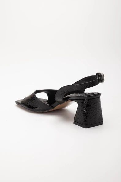 Kadın Topuklu Sandalet Ayakkabı Siyah Rugan Kroko Baskılı Tan Taşlı Tokalı - 5