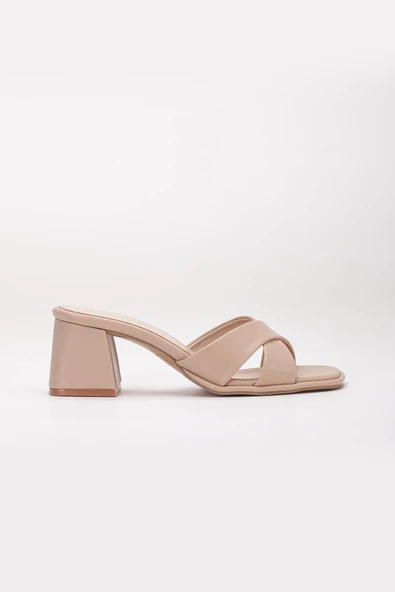 Büyük Beden Kadın Topuklu Terlik Nude Çapraz Bantlı Kısa Topuklu - Resim 3