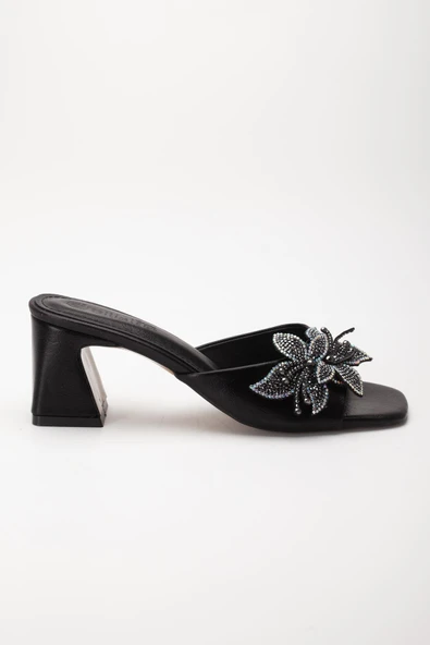 Kadın Topuklu Terlik Siyah Cİlt Taşlı Yaprak Aksesuarlı - Resim 3