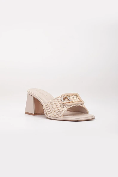 Büyük Beden Kadın Topuklu Terlik Bej Hasır Desen Taş Tokalı - Resim 4