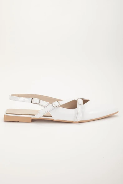 Badın Babet Beyaz Rugan Çapraz Bantlı Arka Açık Sivri - Resim 3