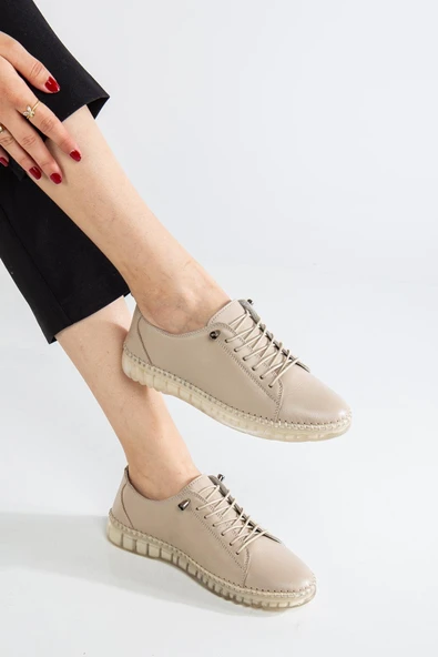 Hakiki Deri Ortopedik Kadın Ayakkabısı Günlük Bej Şeffaf Tabanlı Elastik Bağcıklı - Resim 2