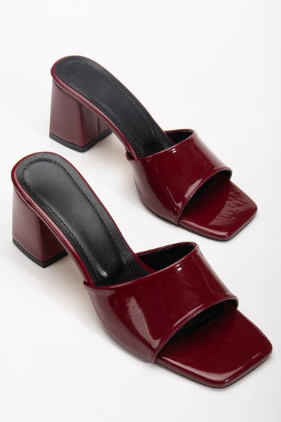 Rugan ve Düz Tekbant Bordo Rugan Kadın Topuklu Terlik ürün görseli