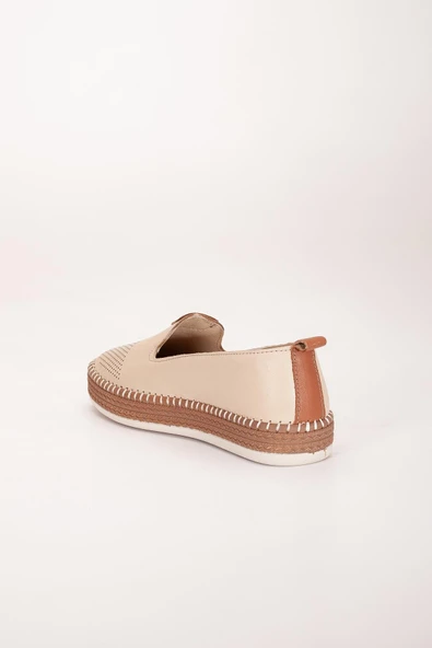 Hakiki Deri Kadın Günlük Ayakkabı Bej Yüzlü Burun Baskılı Düz Taban - Resim 5