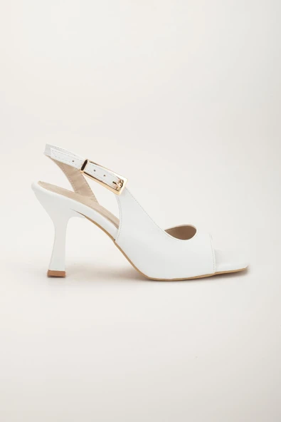 Kadı Topuklu Sandalet Ayakkabı Beyaz Cilt Yan Büyük Tokalı - 3
