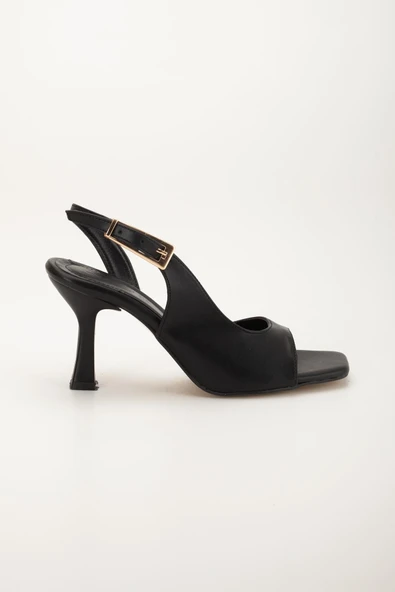 Kadı Topuklu Sandalet Ayakkabı Siyah Cilt Yan Büyük Tokalı - 3