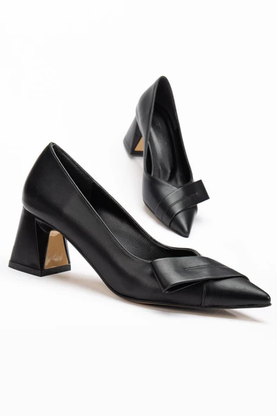 Kadın Topuklu Ayakkabı Siyah Yan Fiyonklu Kalın Topuklu ürün görseli