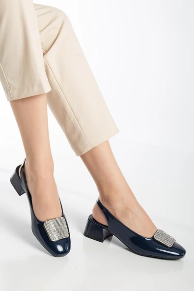 Büyük Numara Kadın Kısa Topuklu Ayakkabı Lacivert Kare Taşlı Açık Topuk - Resim 2