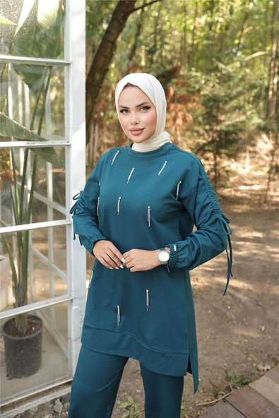 O Yaka Koldan Bağcıklı Taş Detaylı İkili Tesettür Eşofman Takımı - (38-46) - 71208 - Koyu Petrol - Resim 3