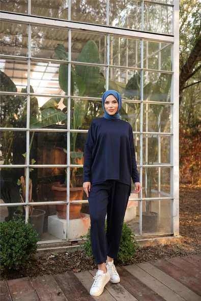 Arkası Uzun O Yaka Kısa Sweat-Pantolon İkili Eşofman Spor Takımı - (38-46) - 71216 - Lacivert ürün görseli