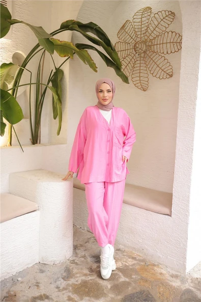 V Yaka Düğmeli Cepli İkili Tesettür Eşofman Takımı - (38-46) - 71244 - Fuşya - Resim 2