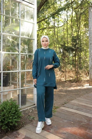 O Yaka Koldan Bağcıklı Taş Detaylı İkili Tesettür Eşofman Takımı - (38-46) - 71208 - Koyu Petrol ürün görseli